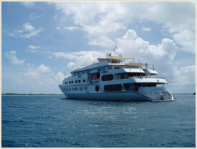 Tia Moana - Superyacht  Tia Moana Bora Bora Cruises and St. Regis Bora Bora Review